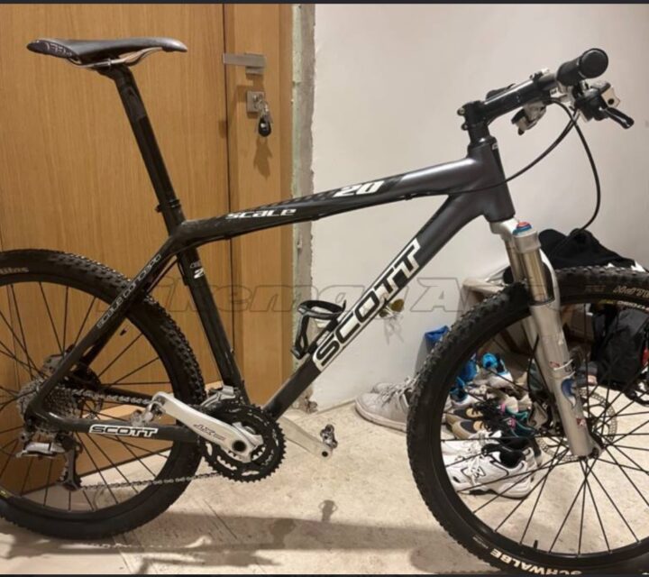 Eladó használt Scott Scale 20 full carbon MTB Bringakereső